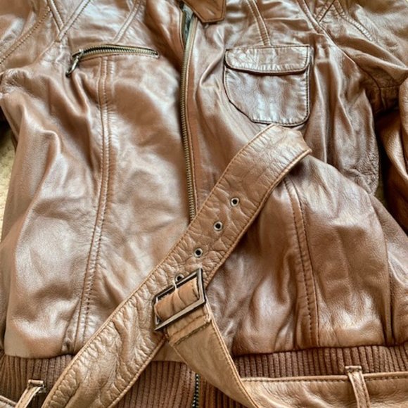 Bomber leather jacket - Picture 7 of 8